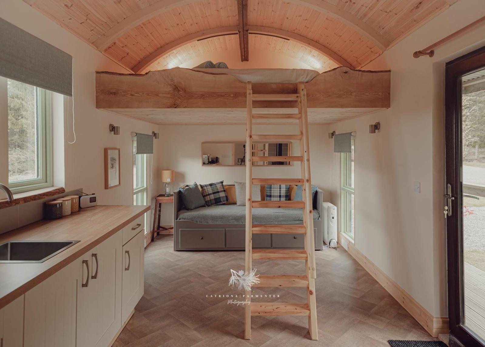 Highland Shepherd Huts เนธีบริดจ์ ภายนอก รูปภาพ